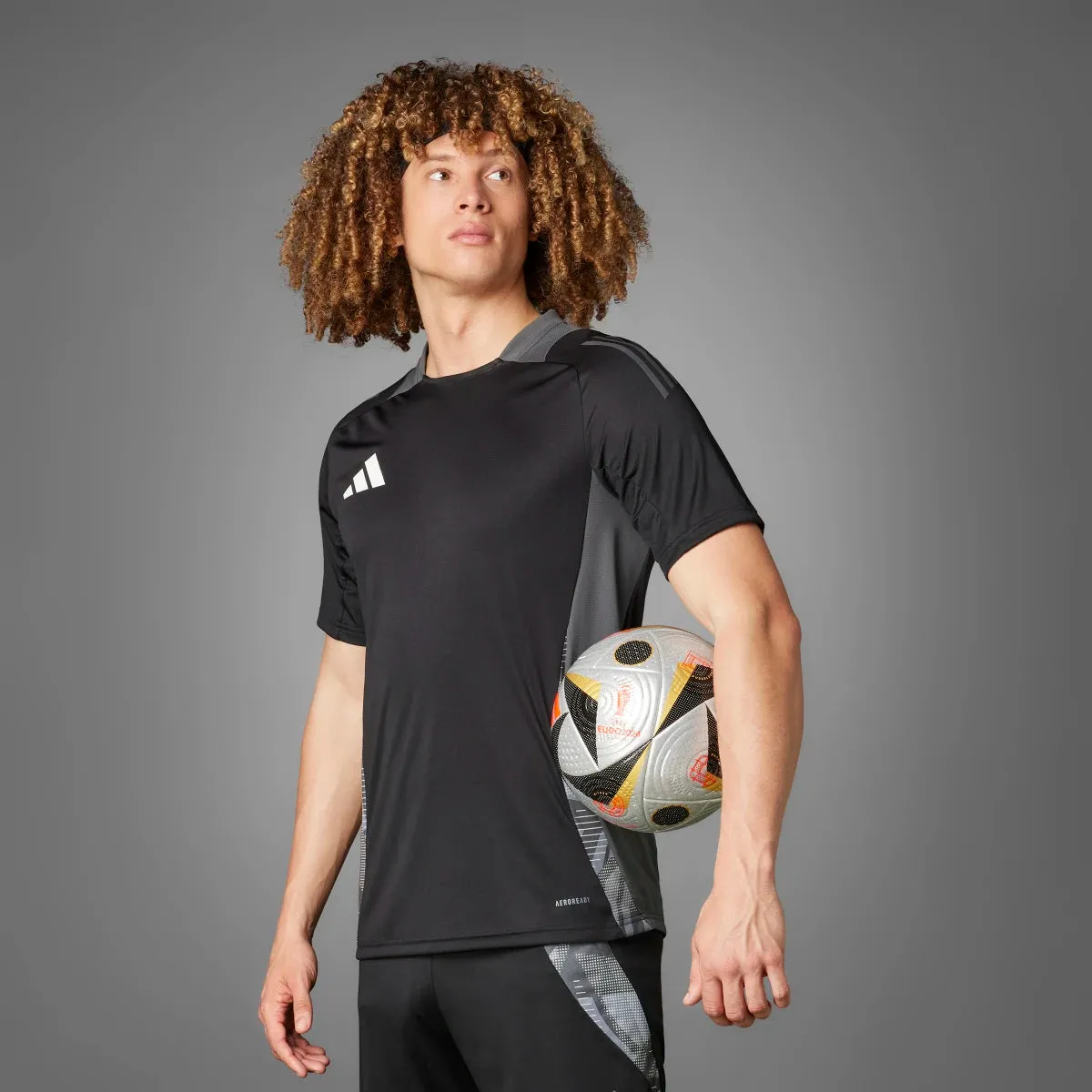 adidas Fussballliebe Finale Pro Soccer Ball