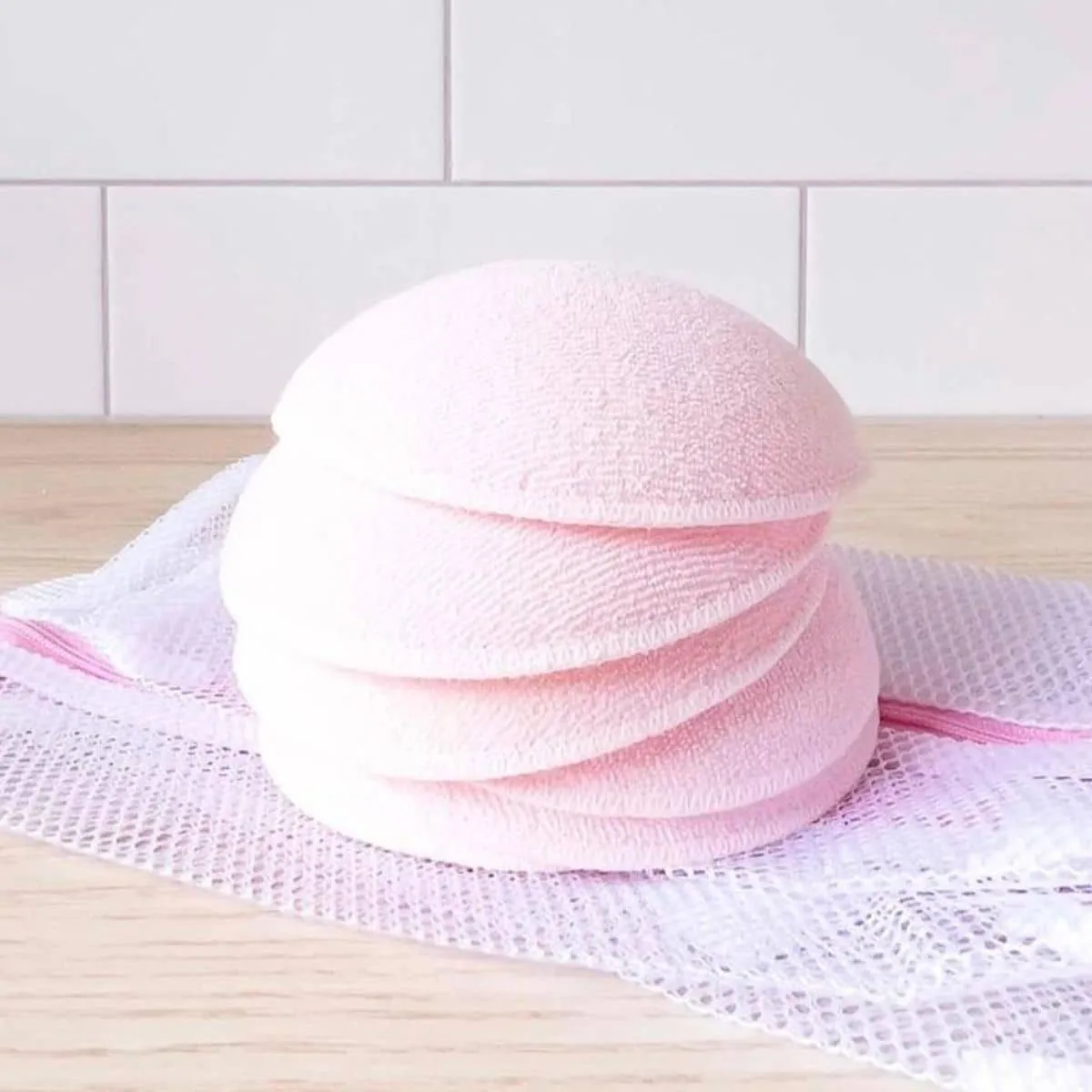 Mumasil Curved Reusable Breast Pads